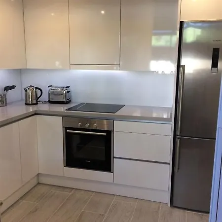 Appartement 1264: 3 Bed Townhouse In Monte Biarritz Paraiso Estepona